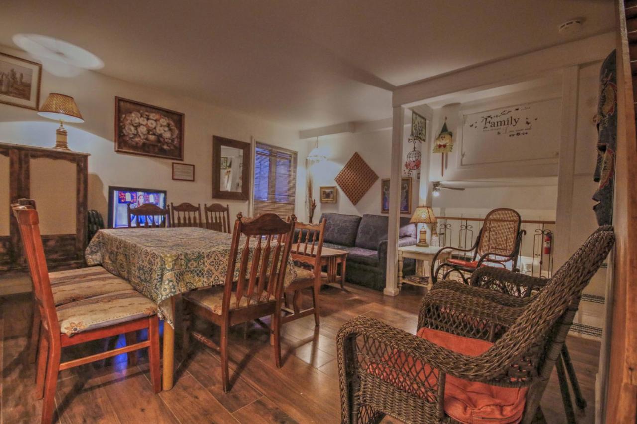 Vieille Maison Rustique Espace Interessant Κεμπέκ Εξωτερικό φωτογραφία