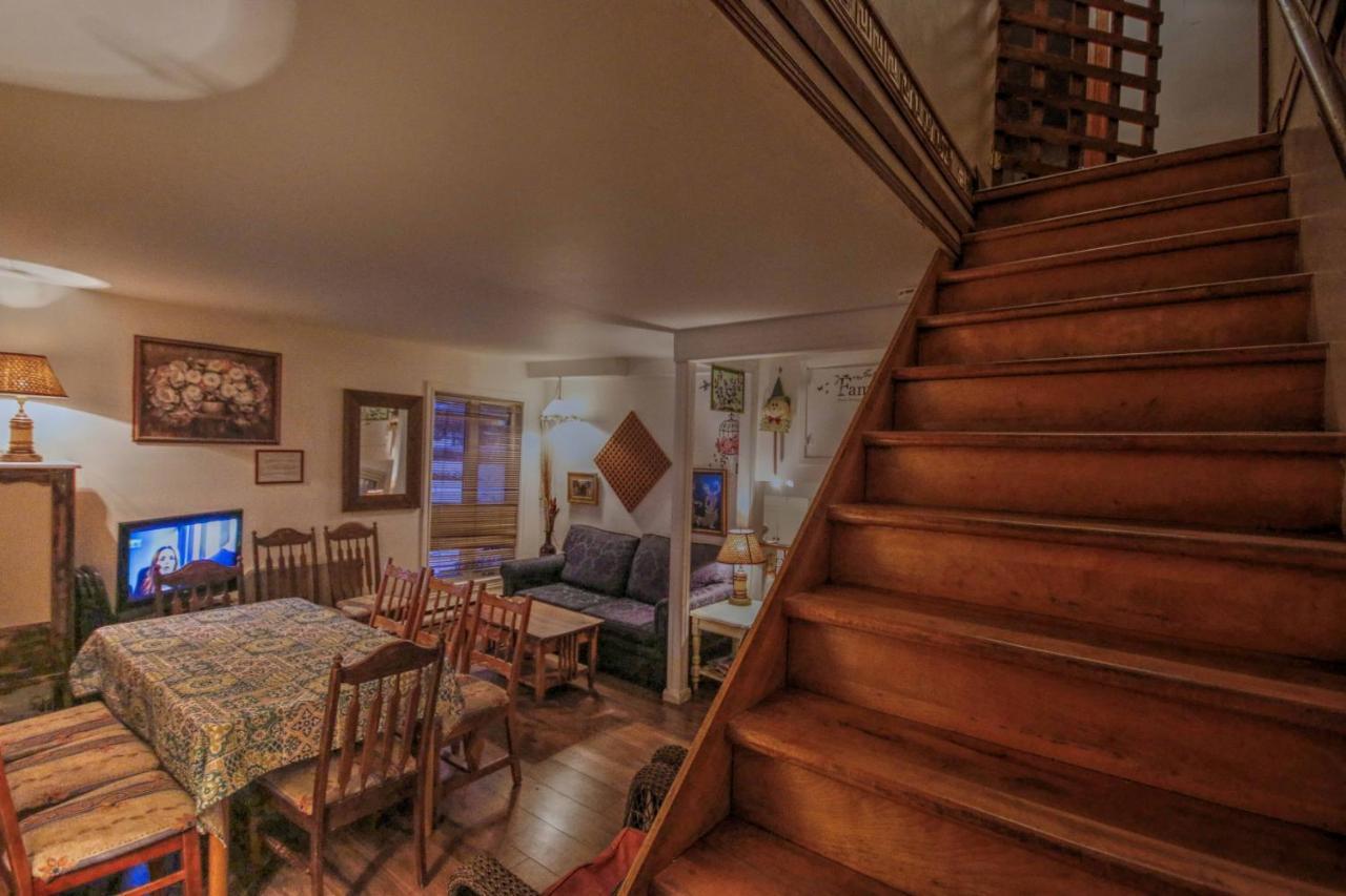Vieille Maison Rustique Espace Interessant Κεμπέκ Εξωτερικό φωτογραφία